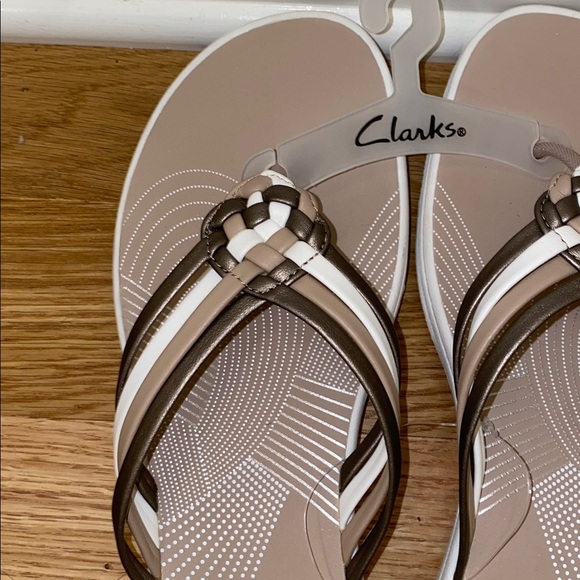 Women's Breeze Coral Thong Sandals size 12 NWT - Picture 8 of 13